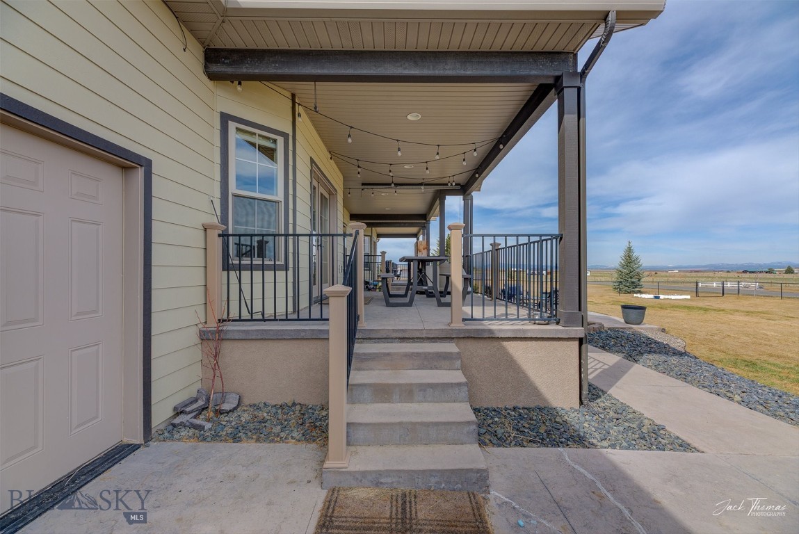 Helena, Montana 59635, United States, 6 Bedrooms Bedrooms, ,4 BathroomsBathrooms,Residential,Active,133808