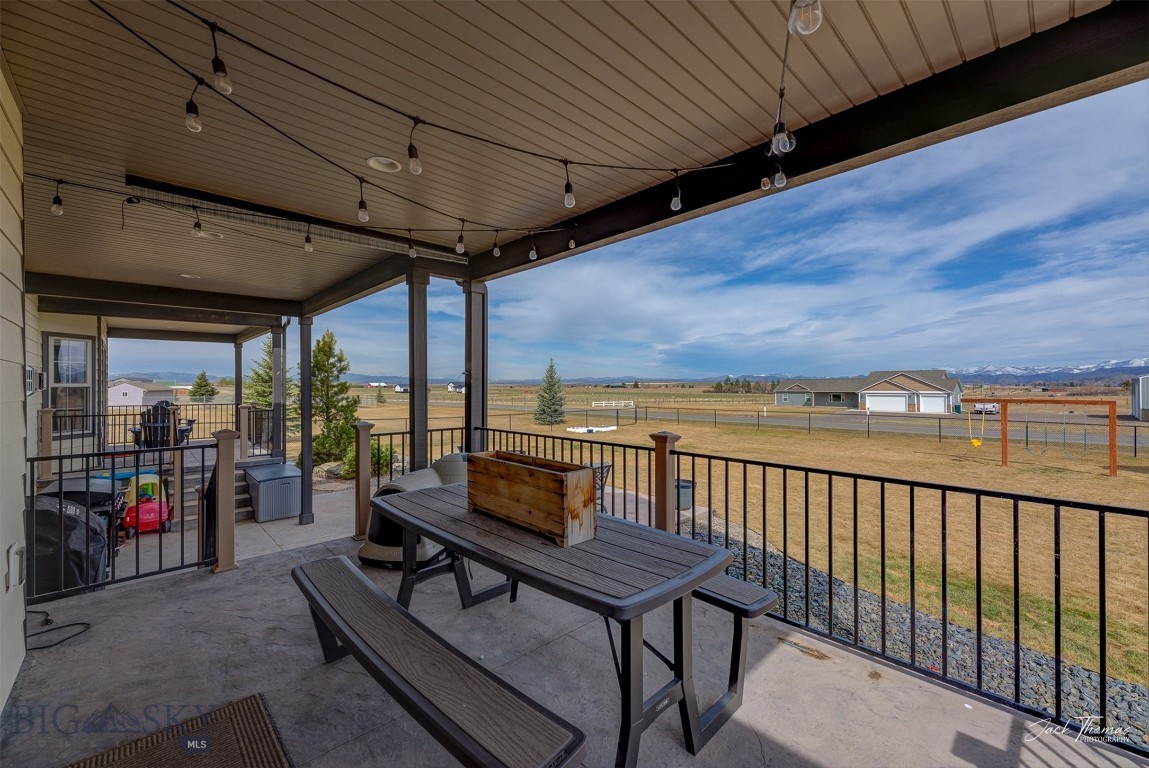 Helena, Montana 59635, United States, 6 Bedrooms Bedrooms, ,4 BathroomsBathrooms,Residential,Active,133808