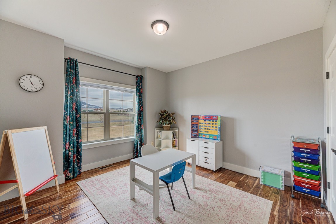 Helena, Montana 59635, United States, 6 Bedrooms Bedrooms, ,4 BathroomsBathrooms,Residential,Active,133808