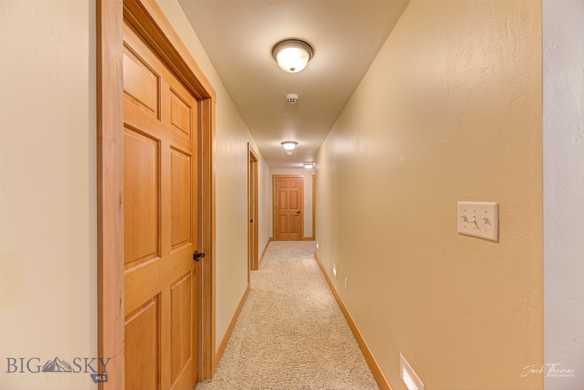 Helena, Montana 59635, United States, 6 Bedrooms Bedrooms, ,4 BathroomsBathrooms,Residential,Active,133808