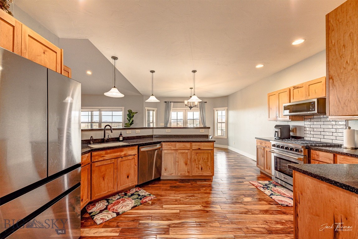 Helena, Montana 59635, United States, 6 Bedrooms Bedrooms, ,4 BathroomsBathrooms,Residential,Active,133808