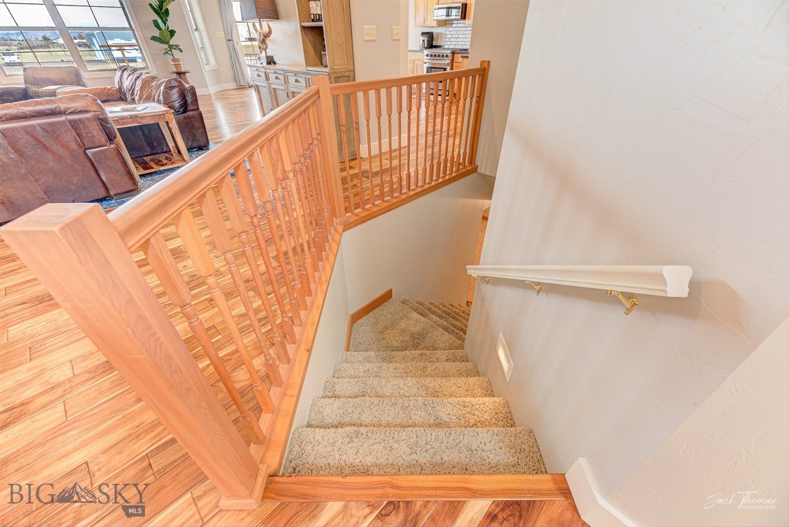 Helena, Montana 59635, United States, 6 Bedrooms Bedrooms, ,4 BathroomsBathrooms,Residential,Active,133808