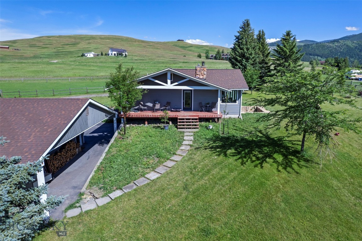 1080 Upper Tom Burke Road