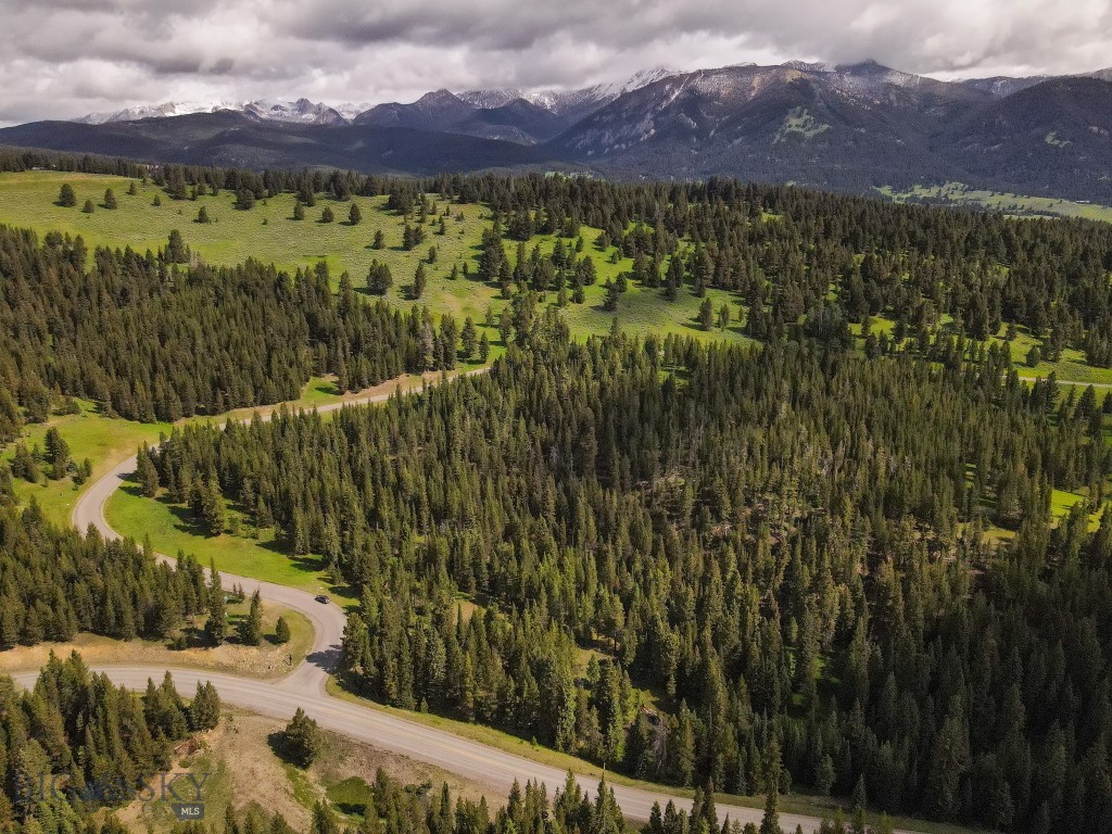 Ranches Neighborhood - Land