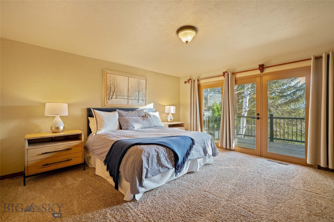 Highwood Est condo - Residential