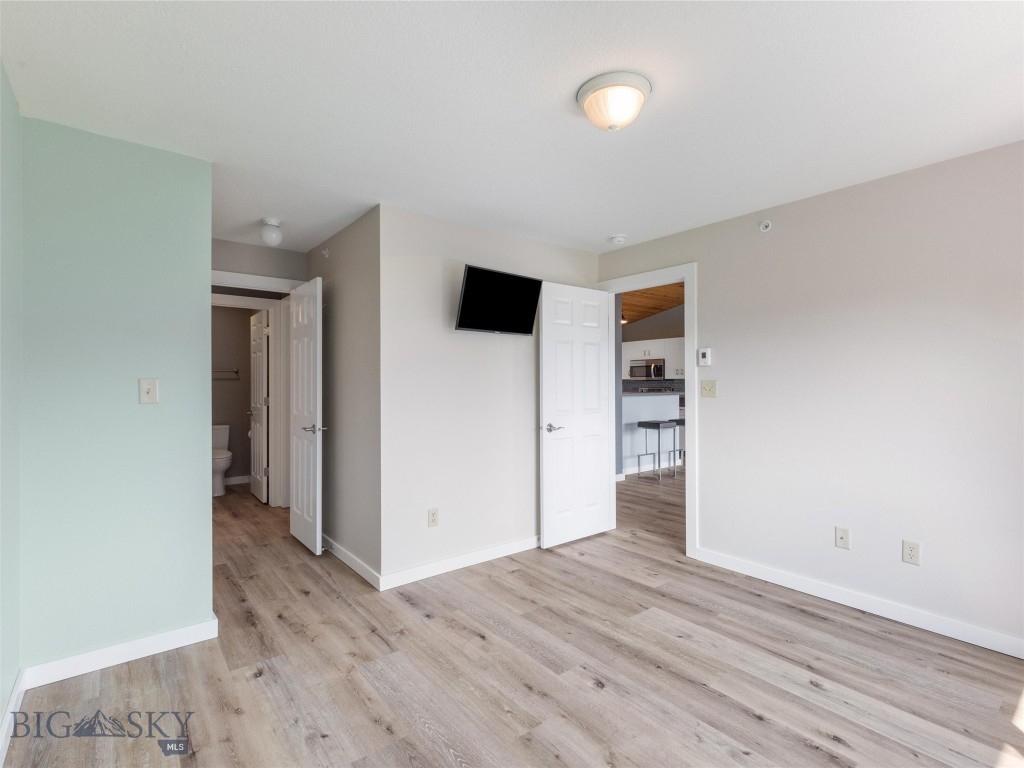 Big Sky, Montana 59716, United States, 2 Bedrooms Bedrooms, ,2 BathroomsBathrooms,Residential,Contingent,54573