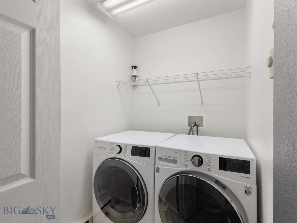 Big Sky, Montana 59716, United States, 2 Bedrooms Bedrooms, ,2 BathroomsBathrooms,Residential,Contingent,54573