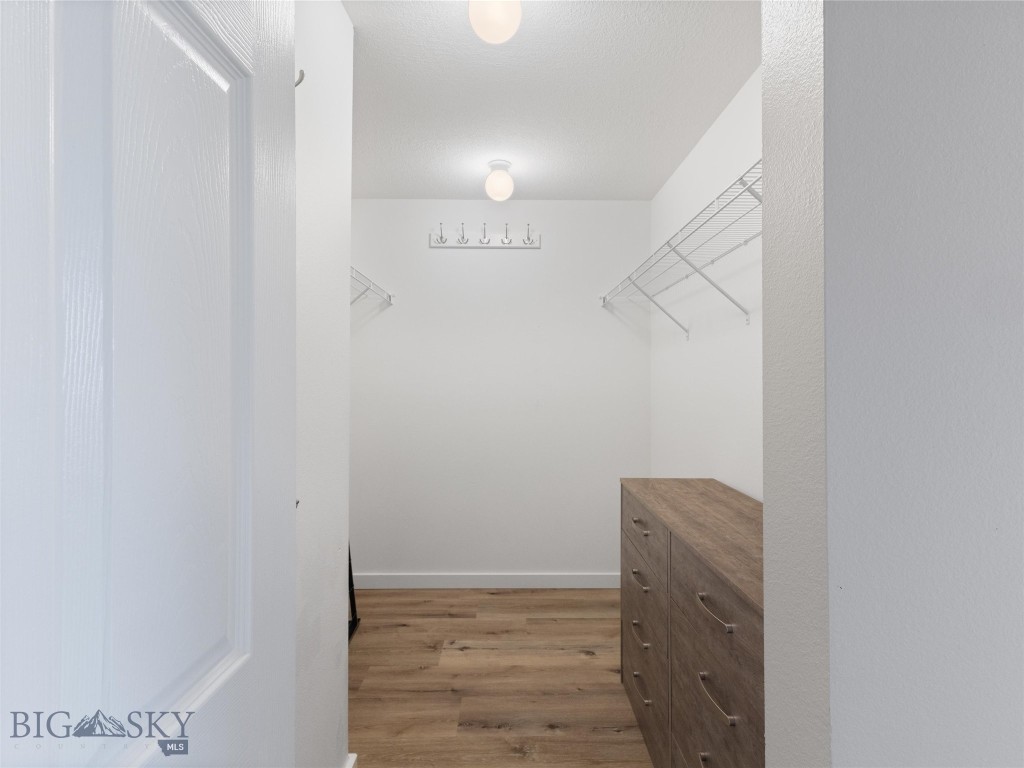 Big Sky, Montana 59716, United States, 2 Bedrooms Bedrooms, ,2 BathroomsBathrooms,Residential,Contingent,54573