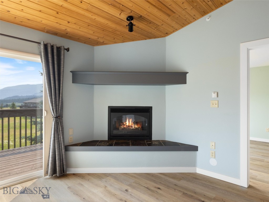 Big Sky, Montana 59716, United States, 2 Bedrooms Bedrooms, ,2 BathroomsBathrooms,Residential,Contingent,54573