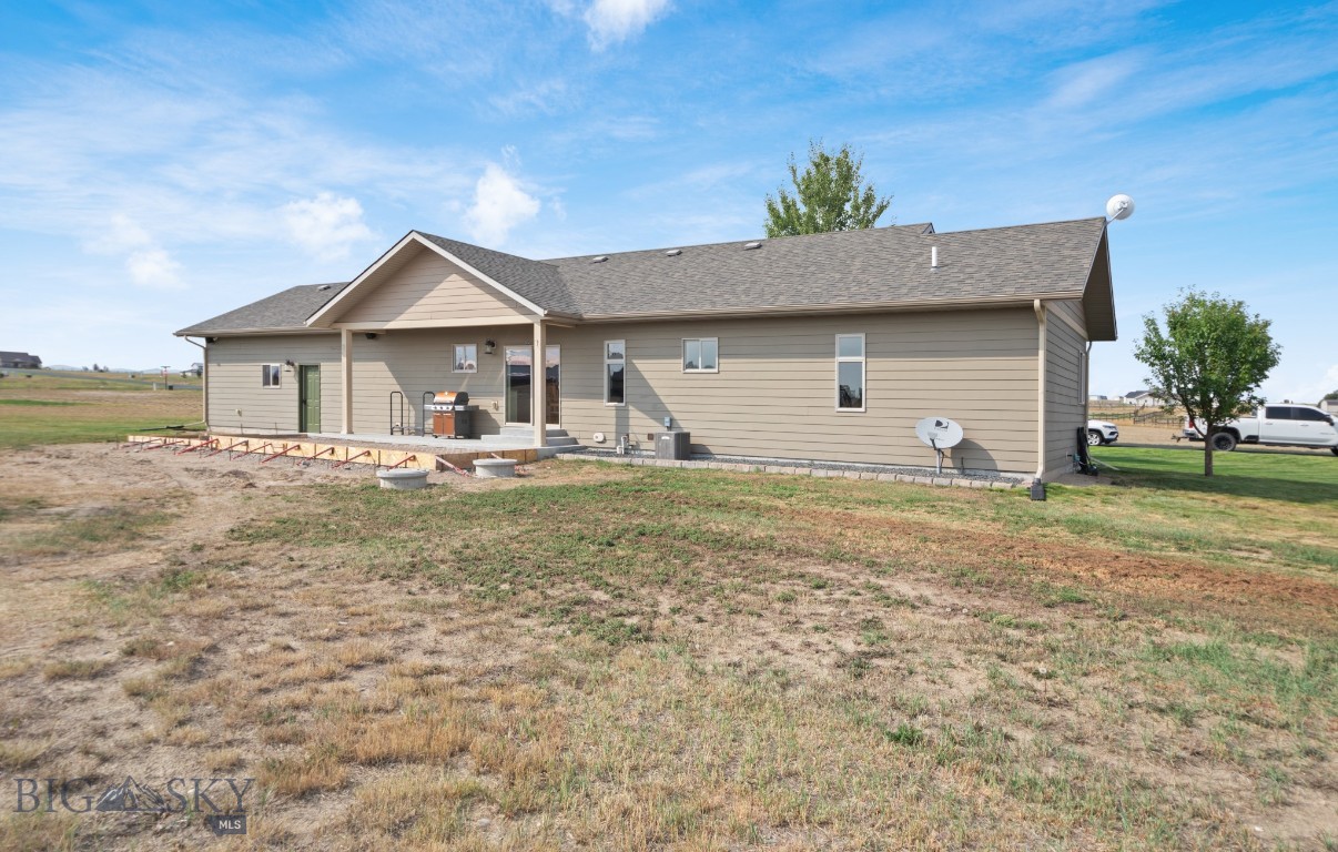 Wheatland Meadows - Residential