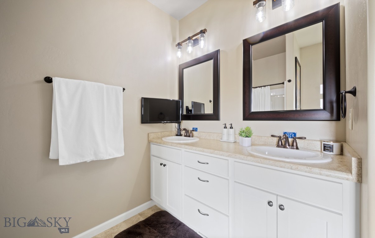 Wheatland Meadows - Residential