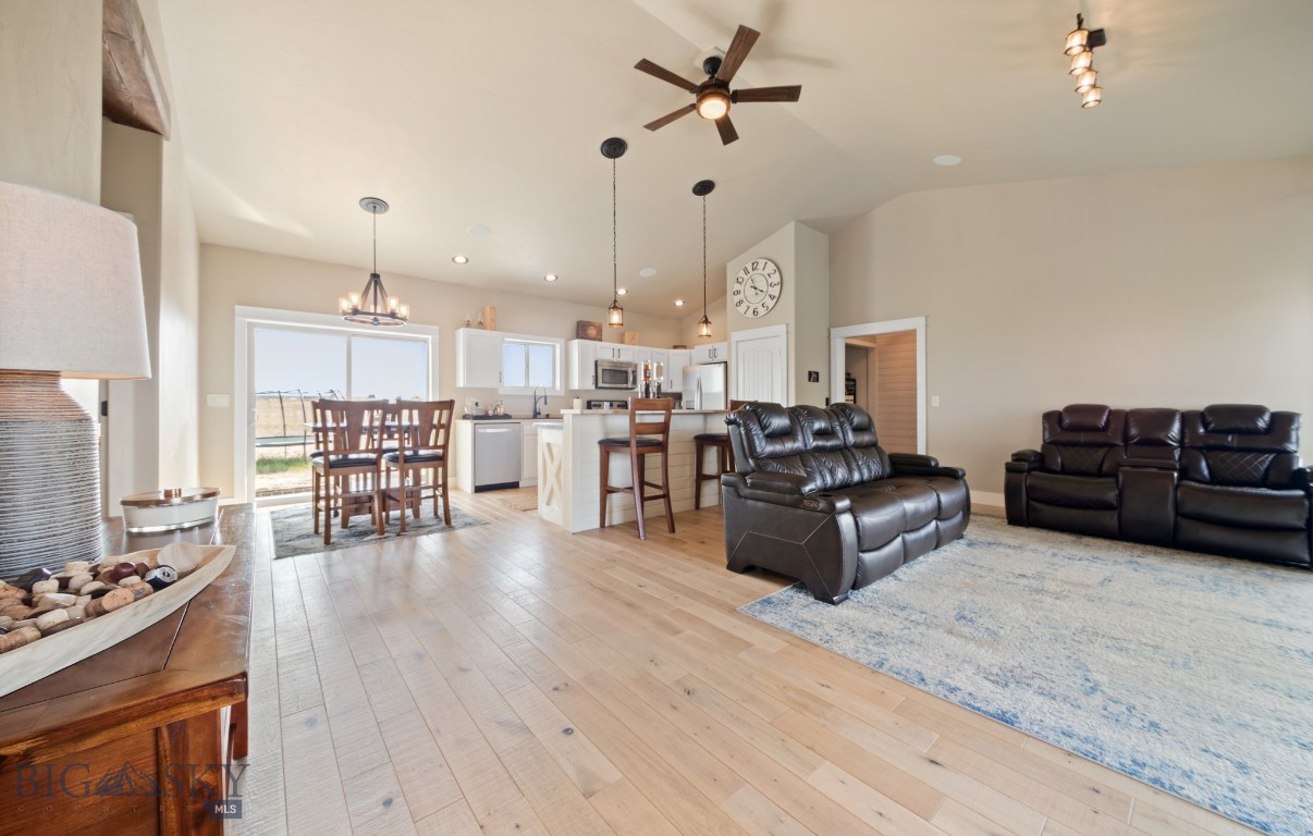 Wheatland Meadows - Residential