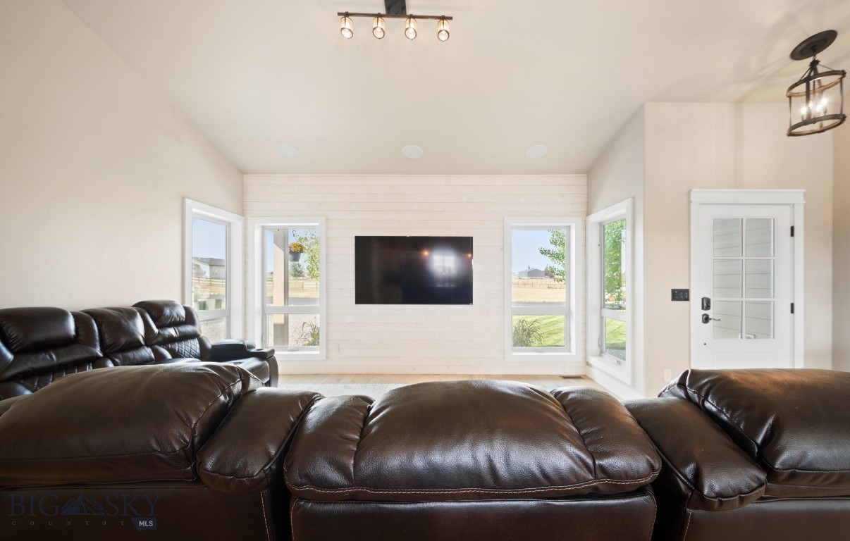 Wheatland Meadows - Residential
