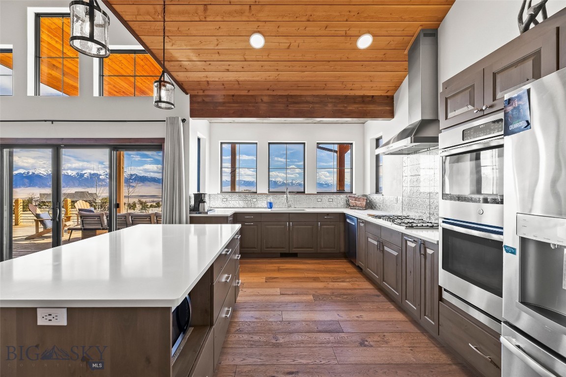 Shining Mountain Unit I - Residential