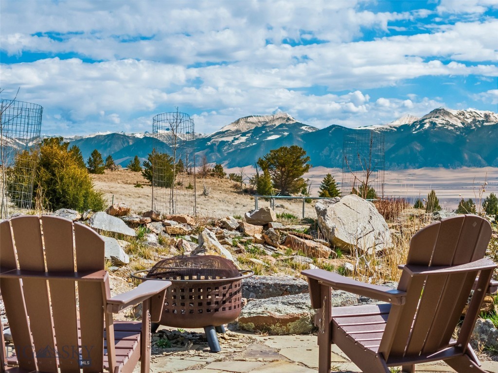 Shining Mountain Unit I - Residential