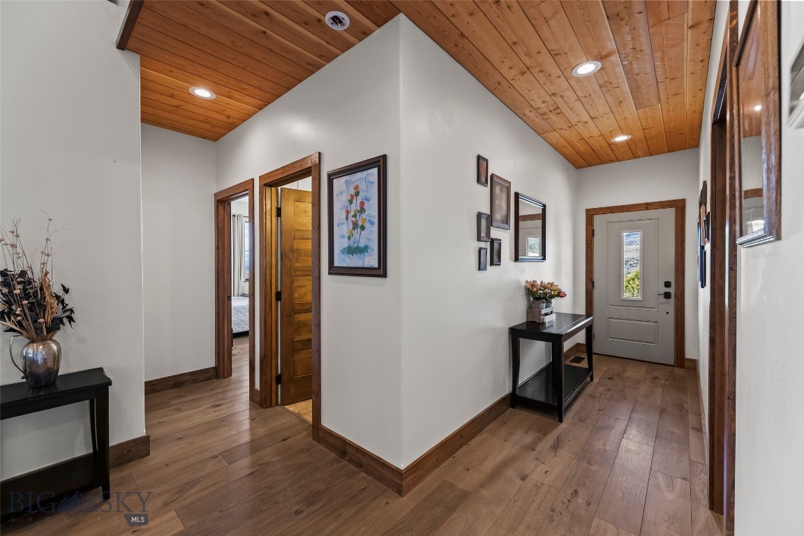 Shining Mountain Unit I - Residential