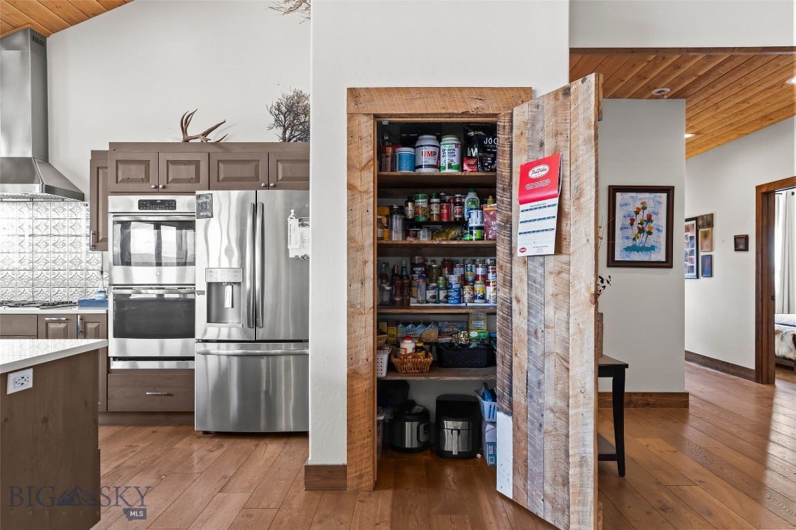 Shining Mountain Unit I - Residential