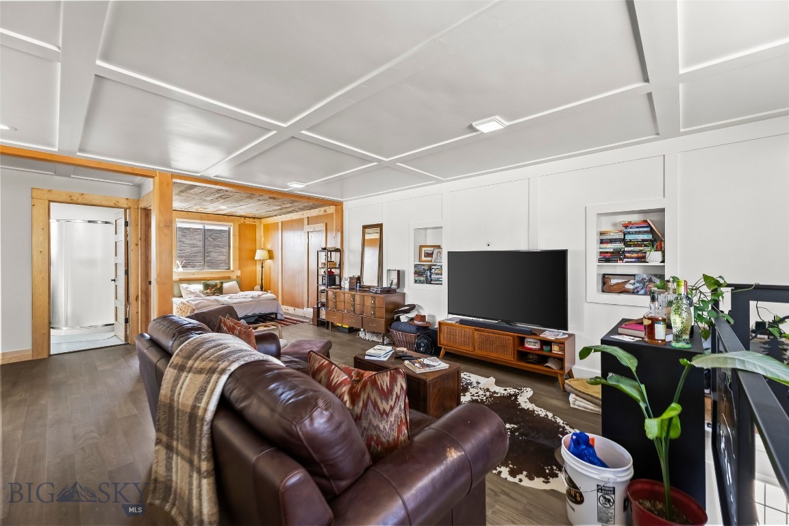 Shining Mountain Unit I - Residential