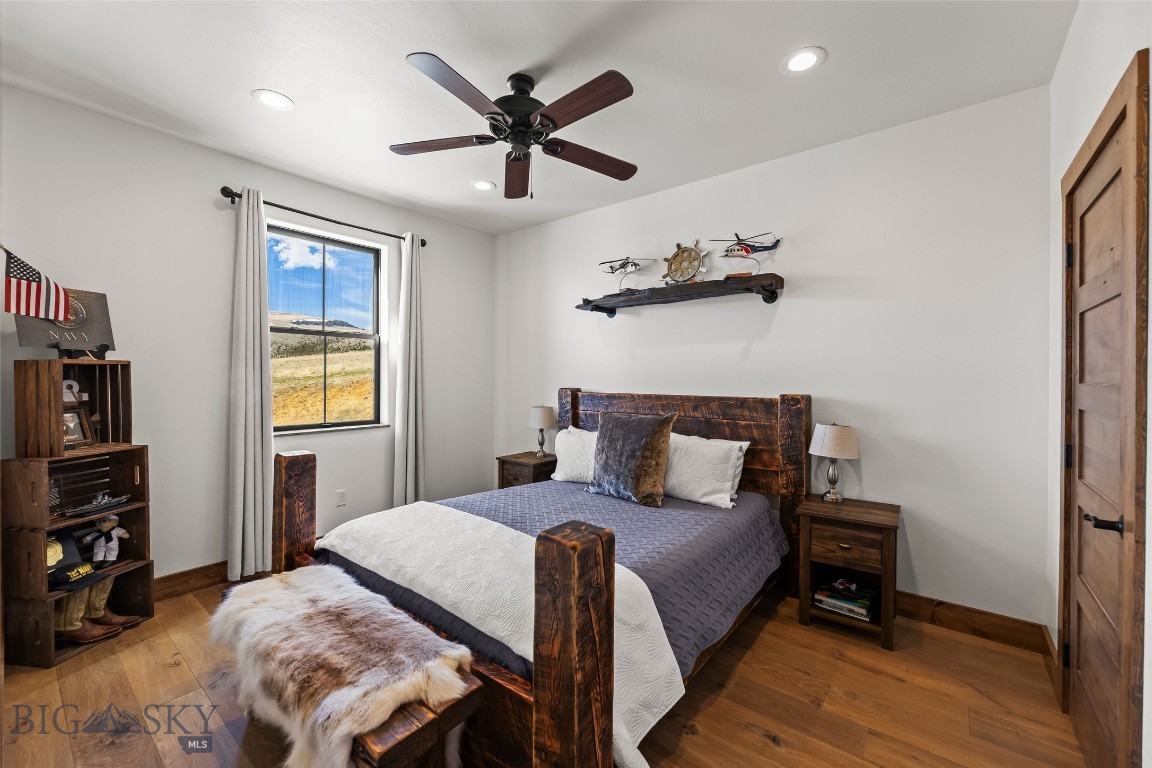 Shining Mountain Unit I - Residential