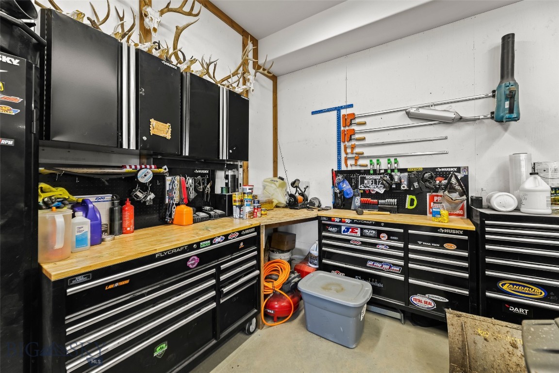 Shining Mountain Unit I - Residential