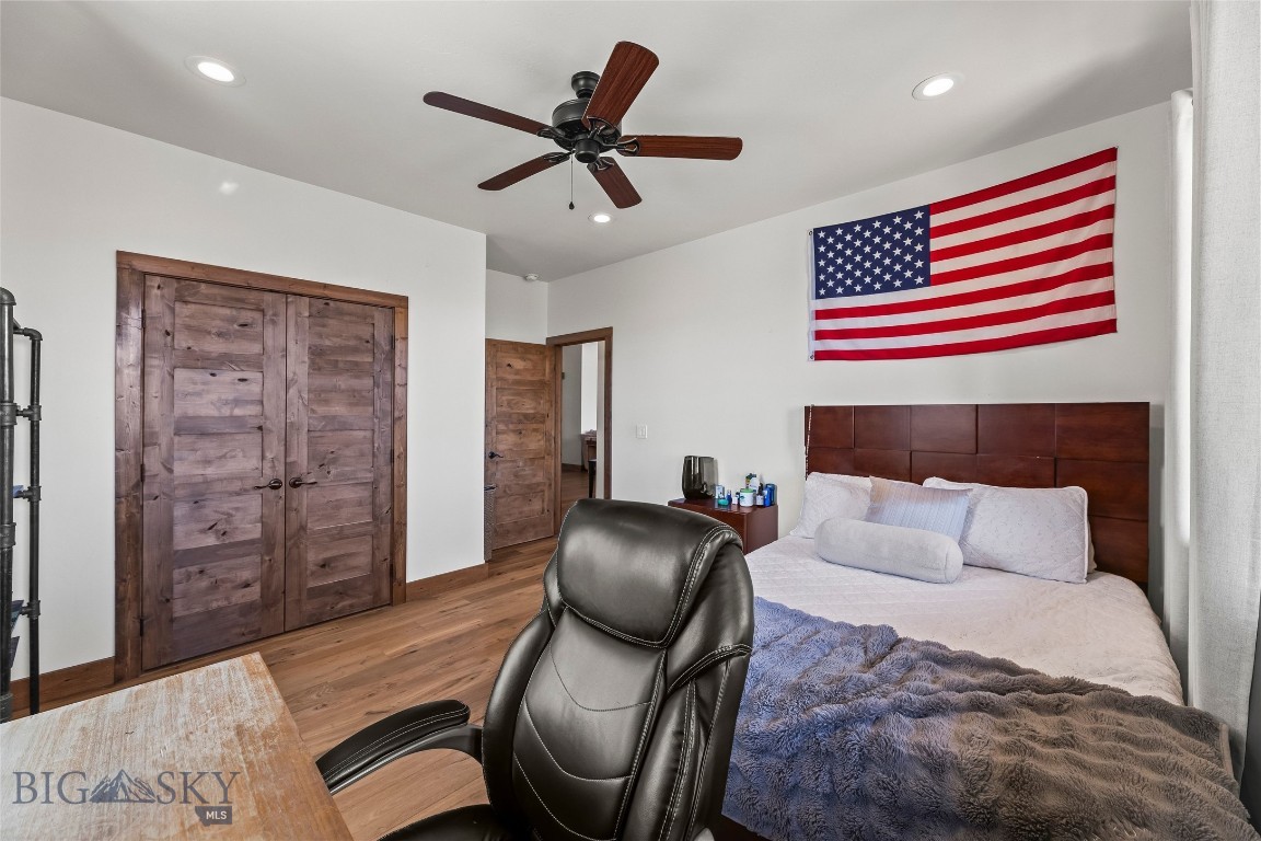 Shining Mountain Unit I - Residential