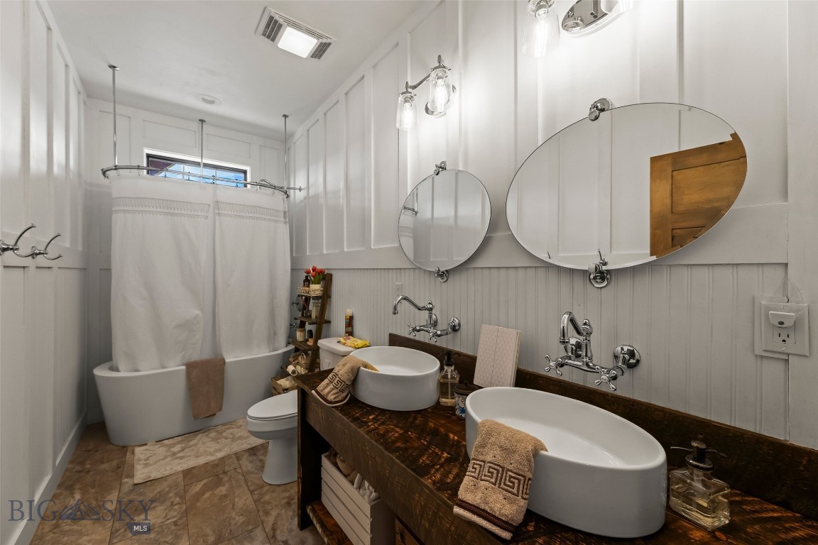 Shining Mountain Unit I - Residential