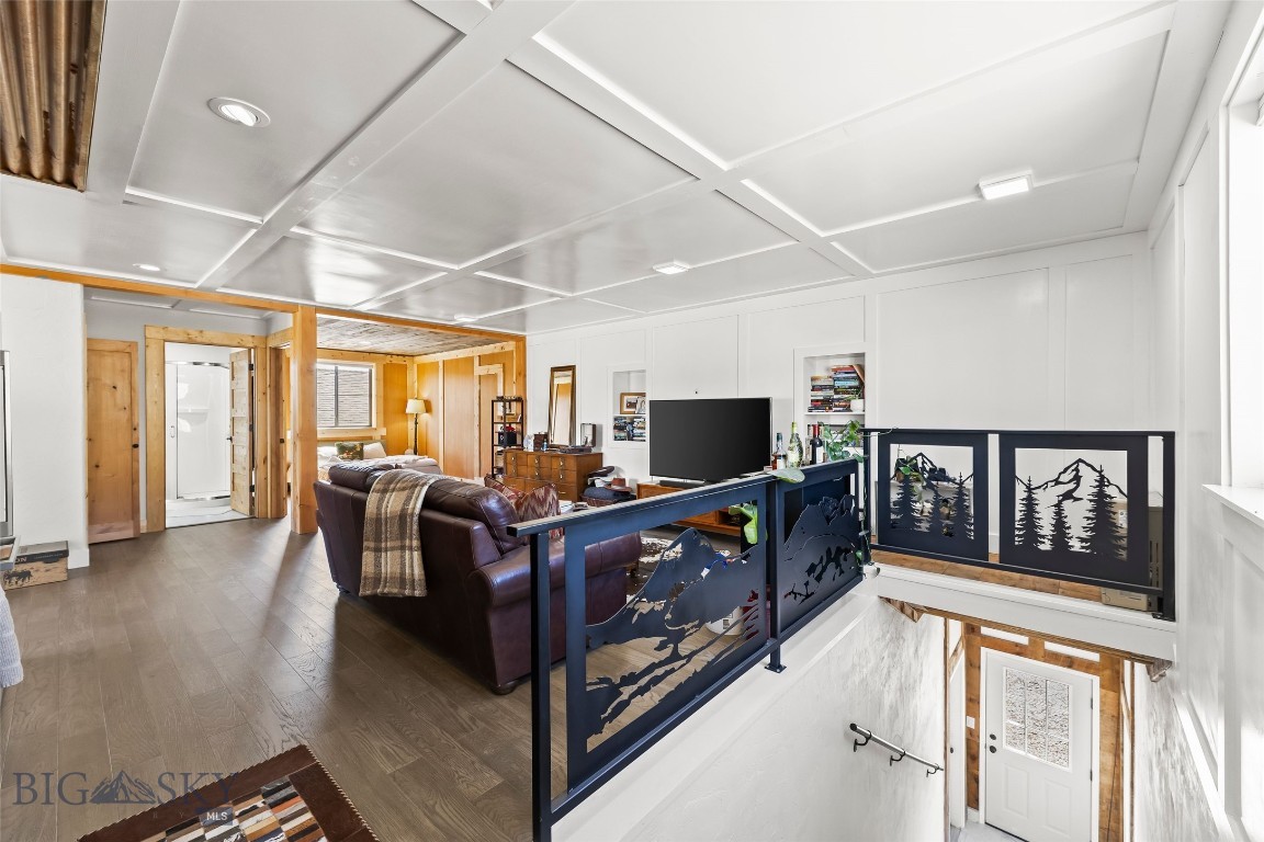 Shining Mountain Unit I - Residential