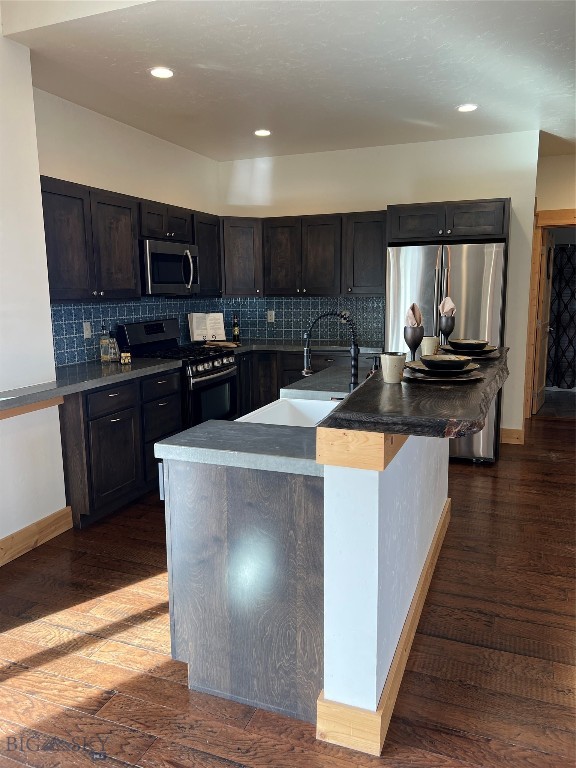 Ryen Glenn - Residential