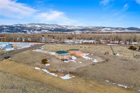 433 Swamp Creek Road Wise River MT 59762