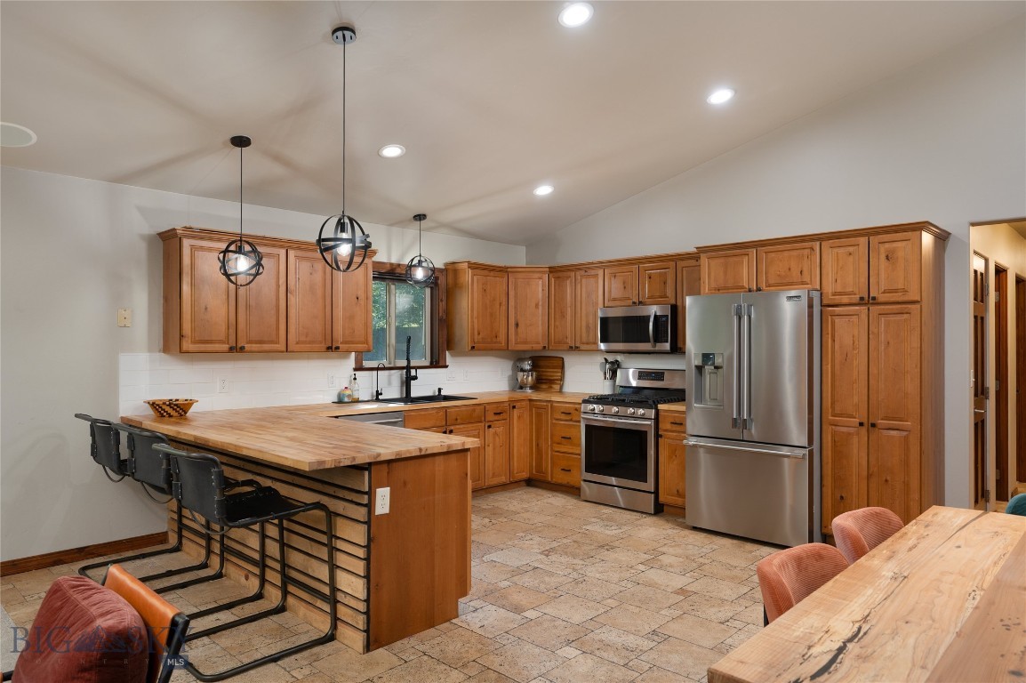 Cedar Meadows - Residential