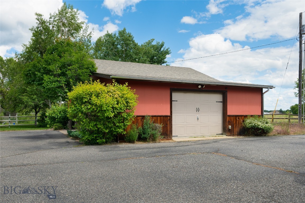 Cedar Meadows - Residential
