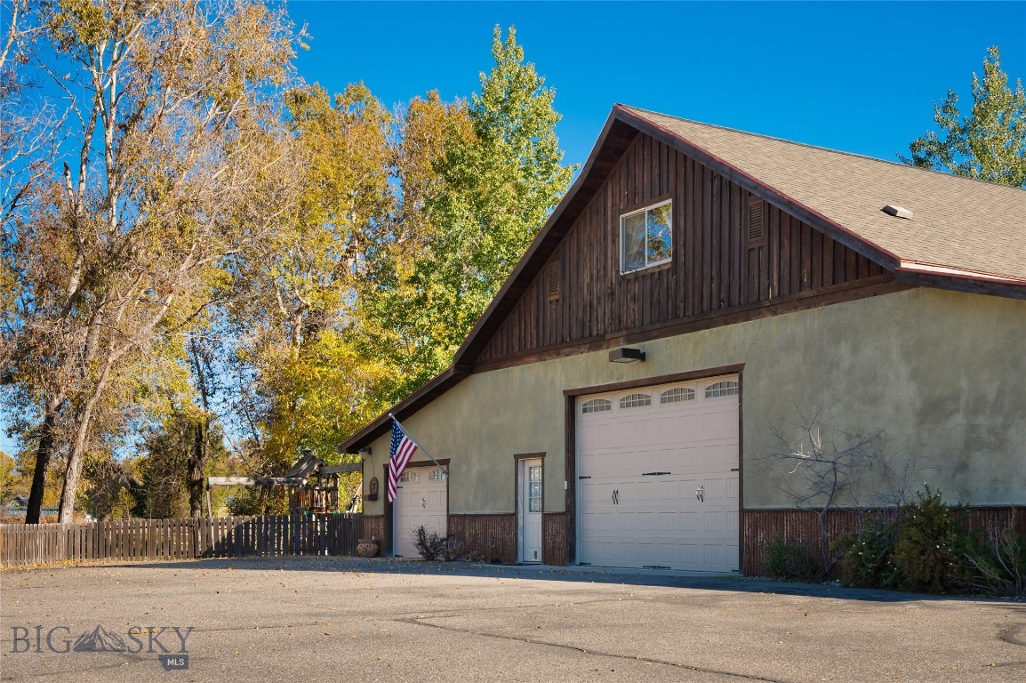 Cedar Meadows - Residential