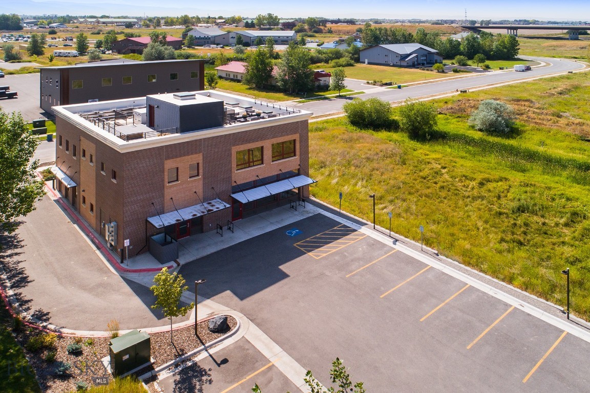 Gallatin Park - Commercial Sale
