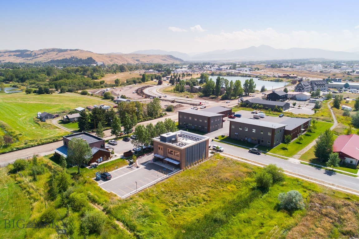 Gallatin Park - Commercial Sale