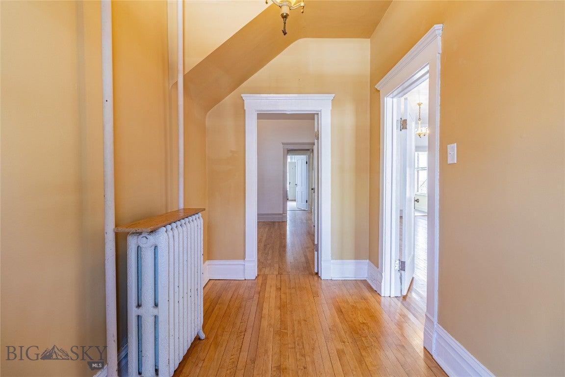 822 W Park Street