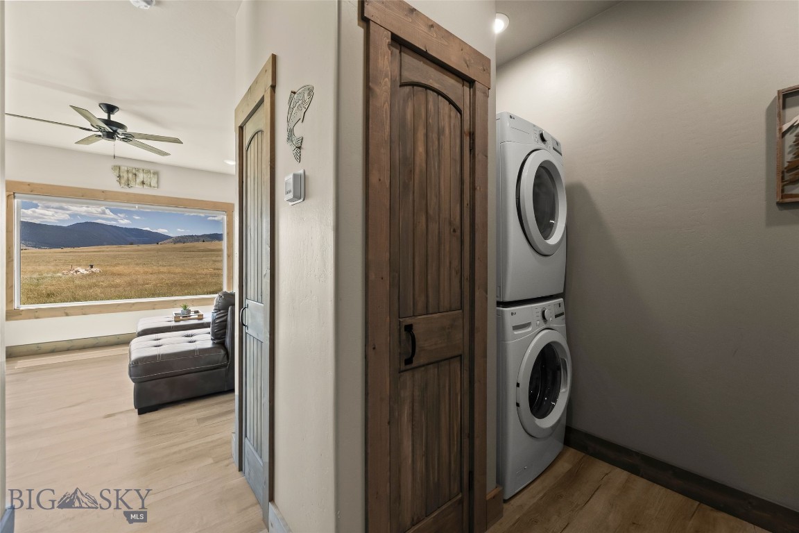 Shining Mountain Unit I - Residential