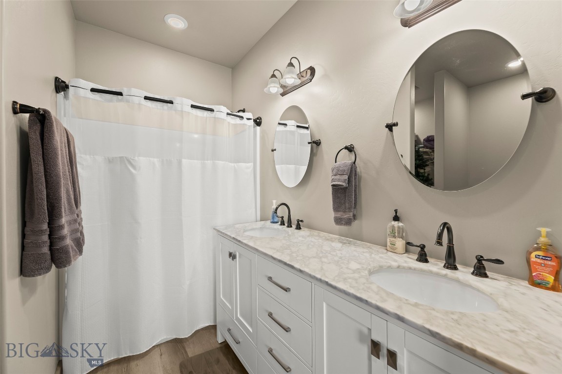 Shining Mountain Unit I - Residential