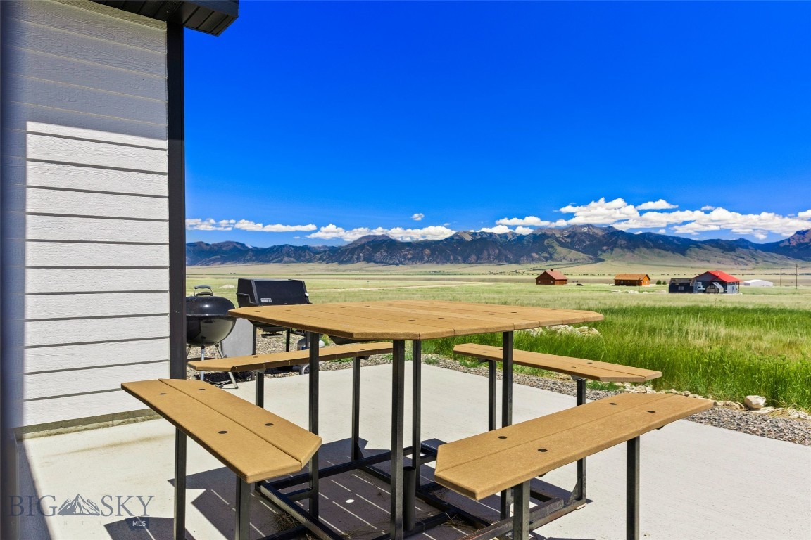 Shining Mountain Unit I - Residential