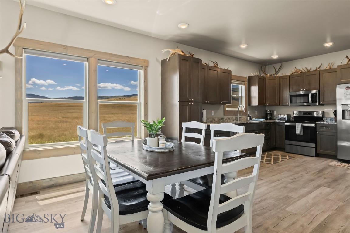 Shining Mountain Unit I - Residential