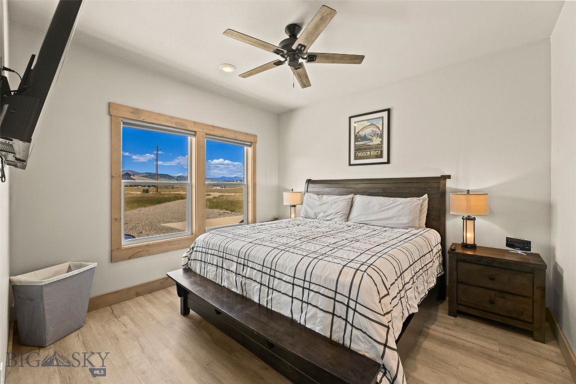 Shining Mountain Unit I - Residential