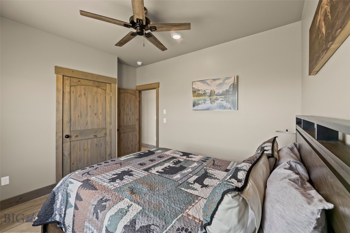 Shining Mountain Unit I - Residential