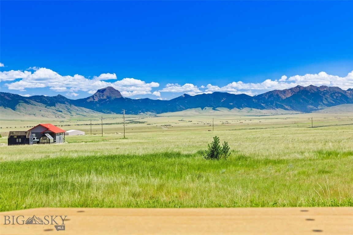 Shining Mountain Unit I - Residential