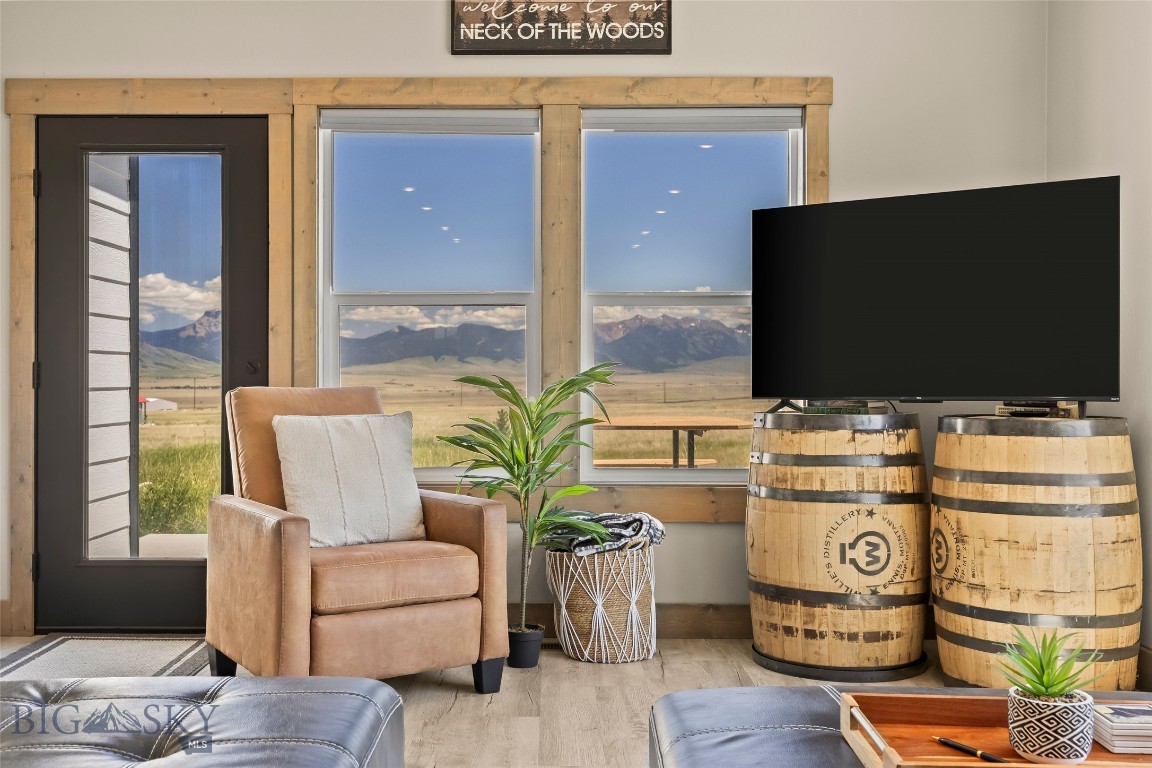 Shining Mountain Unit I - Residential