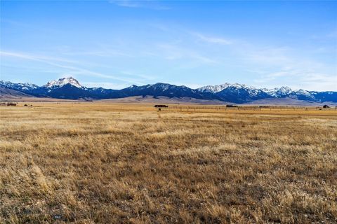 Photo of 118 Lonesome Dove Rd, Cameron, MT 59720 (MLS # 407490)