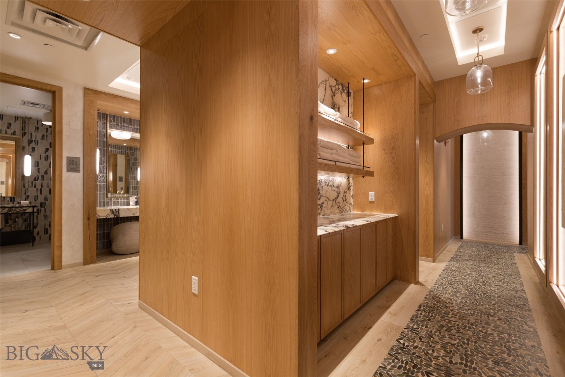 Summit Hotel Condo - Residential