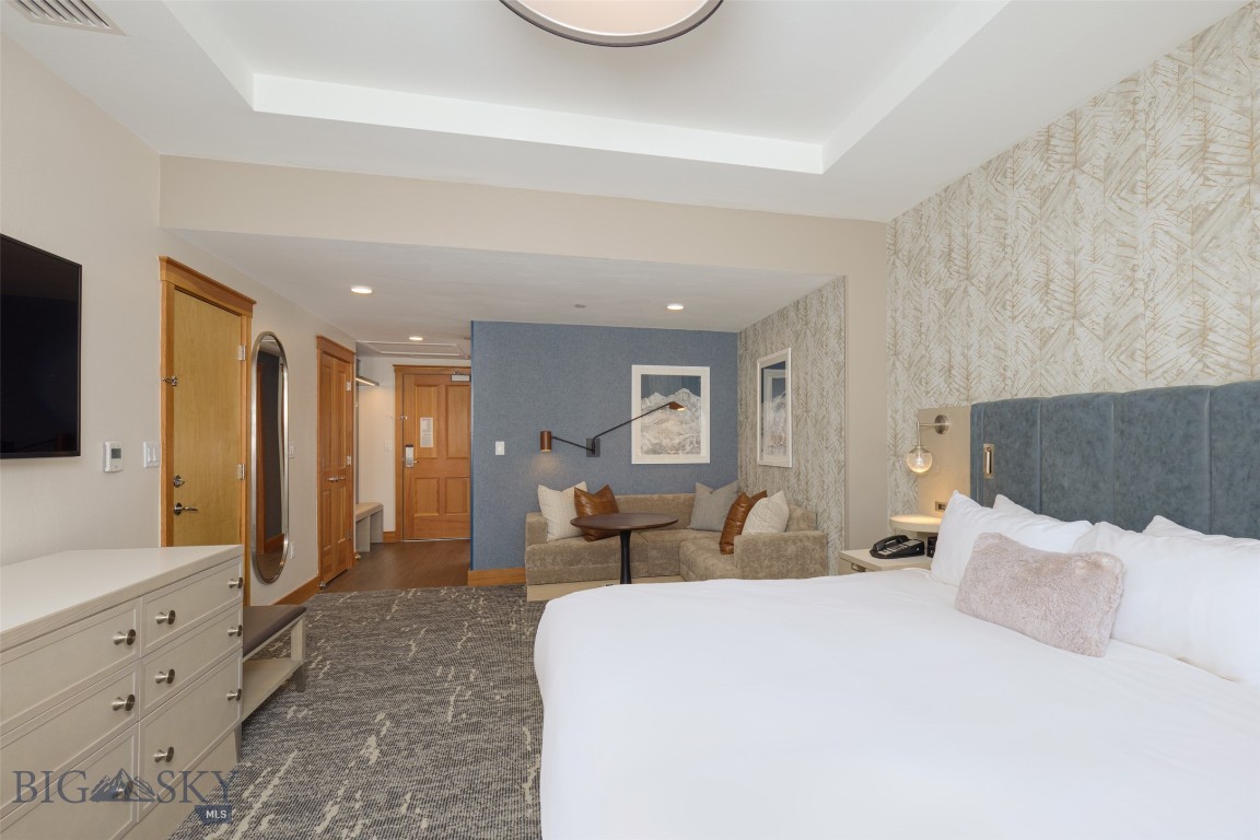 Summit Hotel Condo - Residential