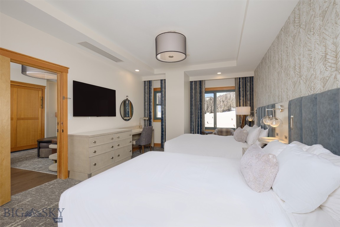 Summit Hotel Condo - Residential