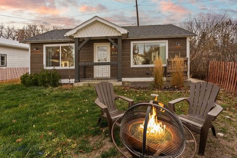 Photo of 314 W Main St, Manhattan, MT 59741 (MLS # 407214)