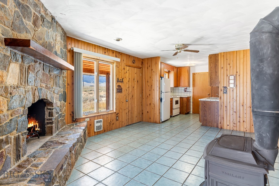 Sportsmans Paradise - Residential