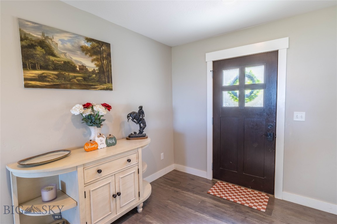10 Ridgeview Drive